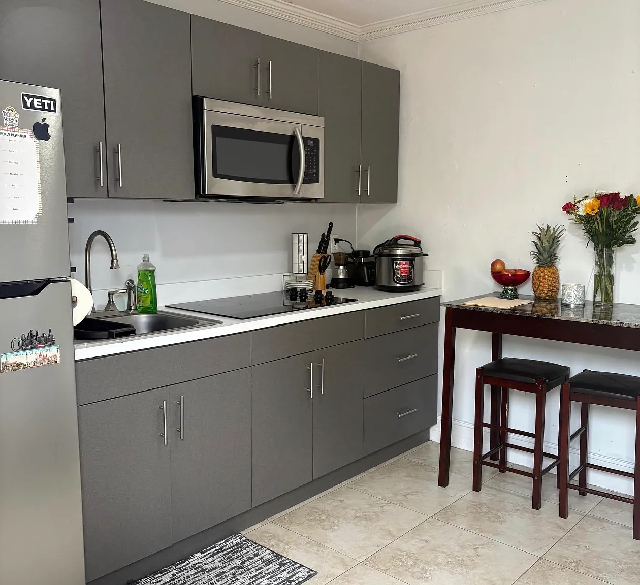 1 bed, 1700 sqft, $1,700 — Photo 1
