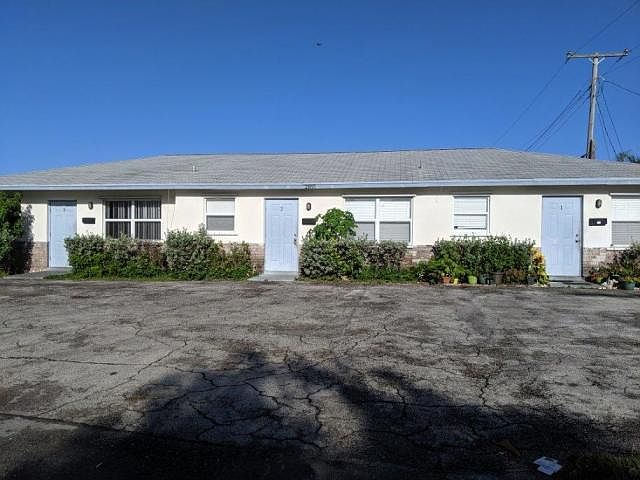 1st image of 2891 SE 2nd St