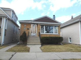 3232 N Neenah Ave, Chicago, IL 60634
