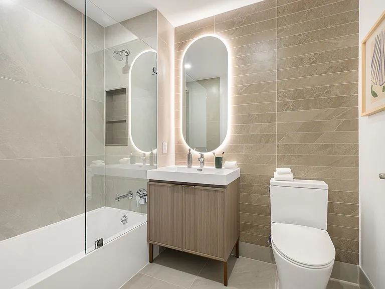 20 Rockwell Pl #1632D — Photo 5