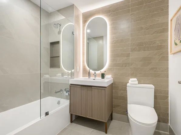 12 Rockwell Place image 3 of 29