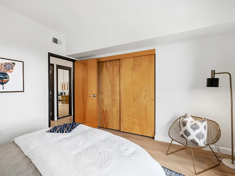 12600 SW Crescent St #202 — Photo 4
