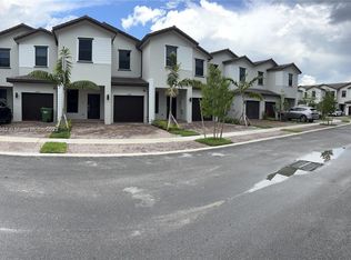 257 SW 159th Ct, Hollywood, FL 33027