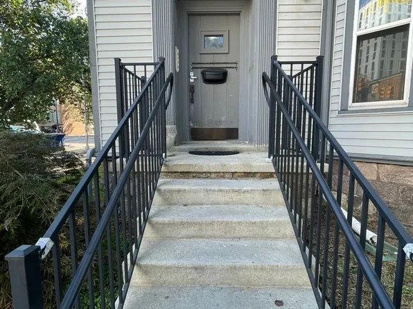 401 South Division St., 401 S Division St #B, Ann Arbor, MI 48104