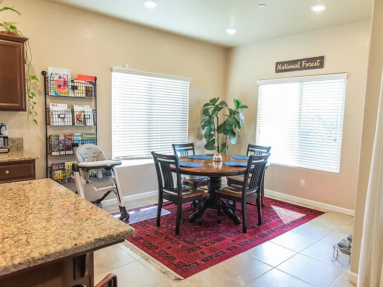 2327 W Queens Way — Photo 20