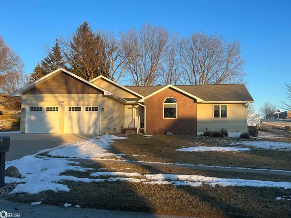 502 Sunset Dr, Denison, IA 51442