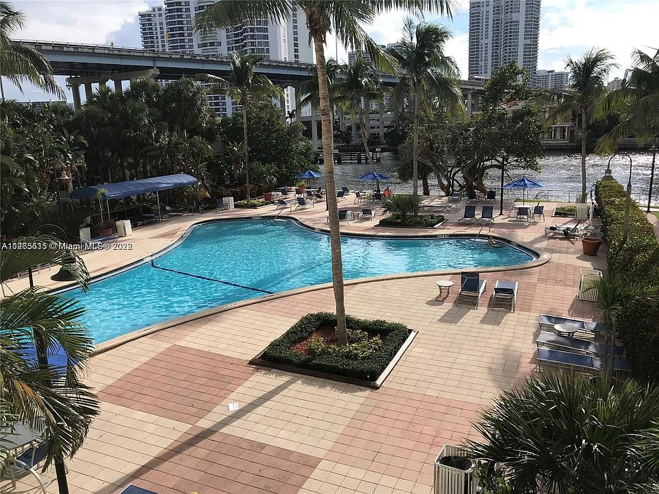 1st image of 19390 Collins Ave APT 207