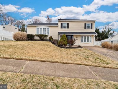 1106 Plover Dr, Halethorpe, MD, 21227