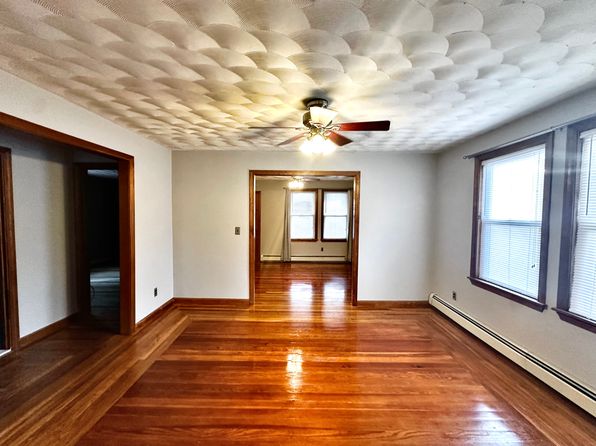 (undisclosed Address)