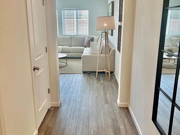 3rd image of 1377 Dorona Ln
