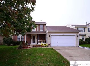 2906 Arrowhead Ln, Bellevue, NE 68123