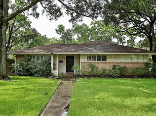 5302 Creekbend Dr, Houston, TX 77096