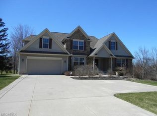 7350 Richmond Rd, Bedford, OH 44146