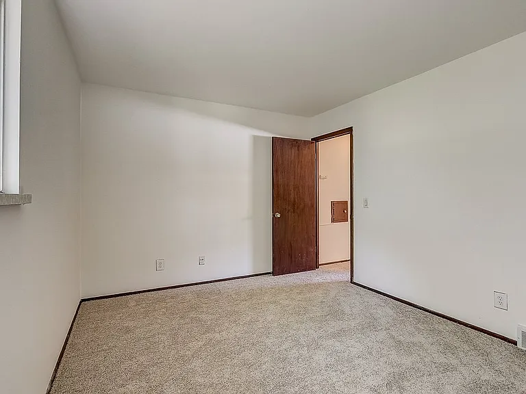40 N Lakewood Gardens Ln — Photo 13