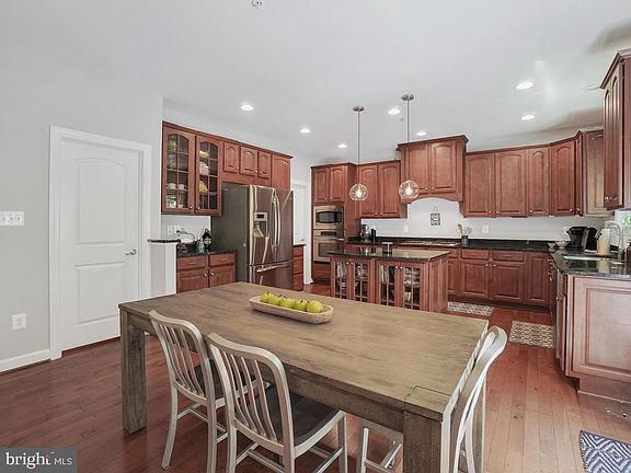 4th image of 11143 Innsbrook Ct