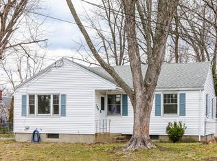 188 Cherokee Dr, Springfield, MA 01109