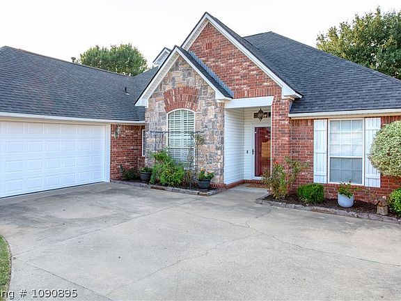 3rd image of 3340 Osprey Dr