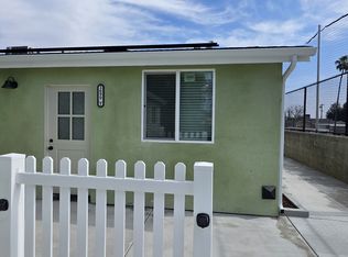 1692 University Dr #1, Pasadena, CA 91104