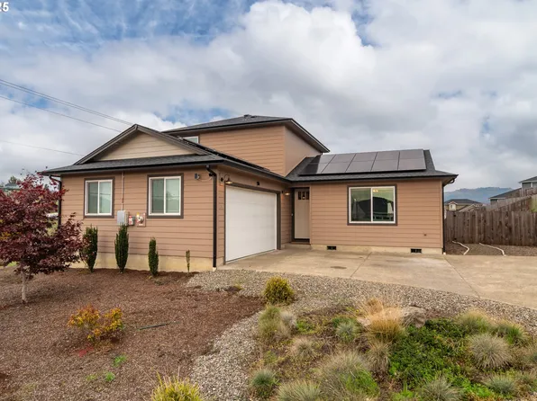 180 Brady Ln, Roseburg, OR 97471