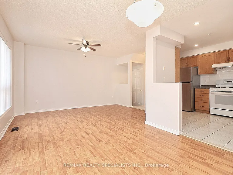 35 Malta Ave #5 — Photo 8