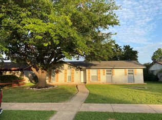 1520 Shorehaven Dr, Garland, TX 75040