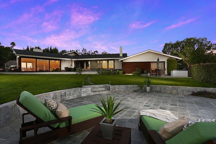 1st image of 88 Estaban Dr