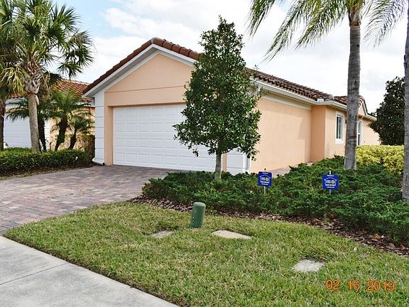 2nd image of 12288 Pescara Ln
