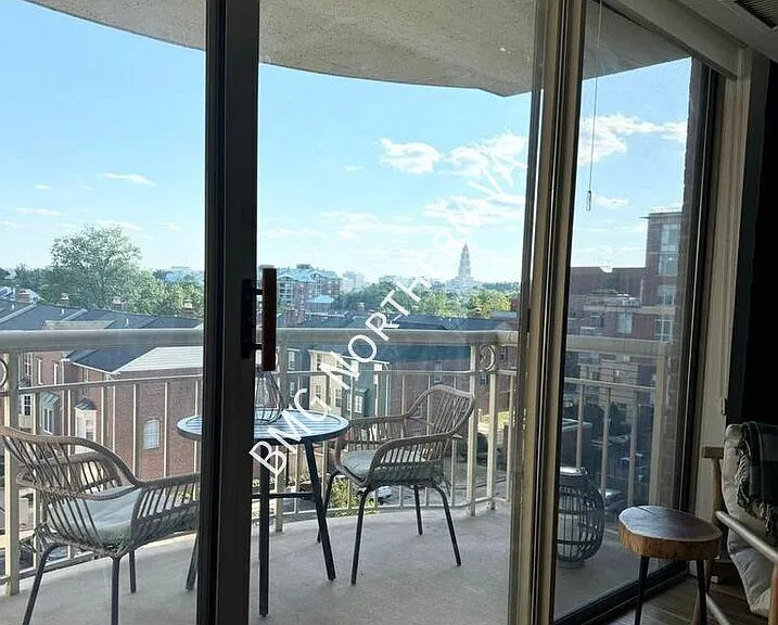 1200 Braddock Pl #507 — Photo 4