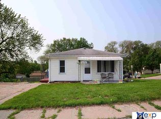 5125 Q St, Omaha, NE 68117