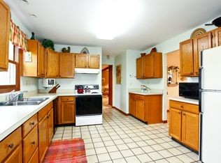 49W426 Hinckley Rd, Big Rock, IL 60511