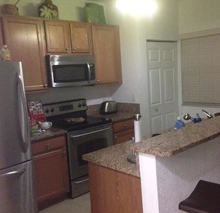 4th image of 12160 SW 27th St #1103