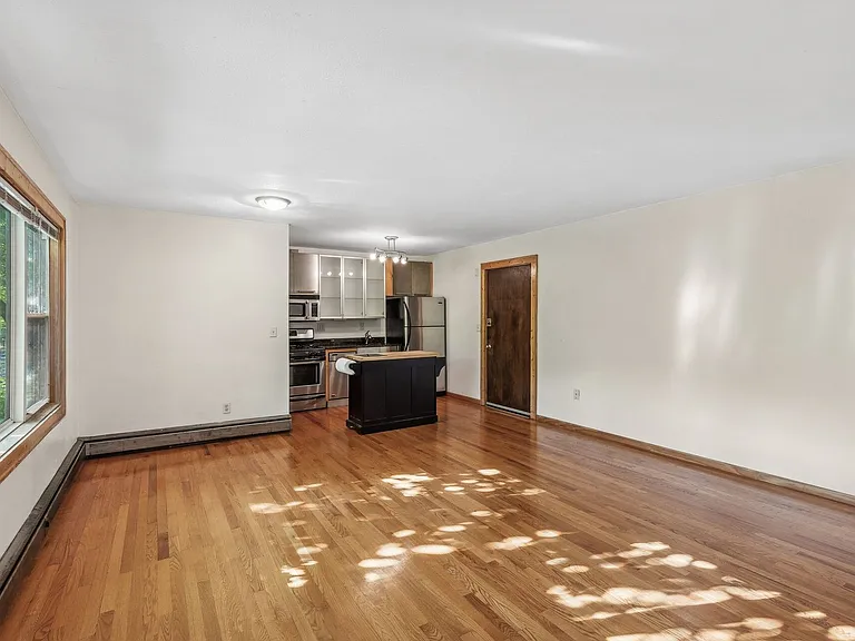 501 Ashland Ave — Photo 11