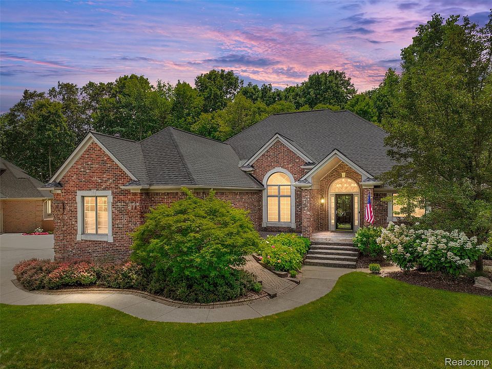 1st image of 55975 Sequoia Ct