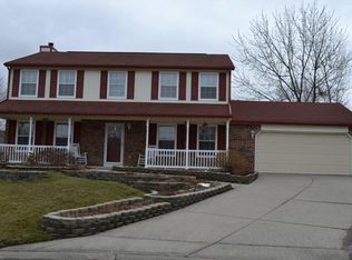 11343 Geist Bluff Ct, Indianapolis, IN 46236