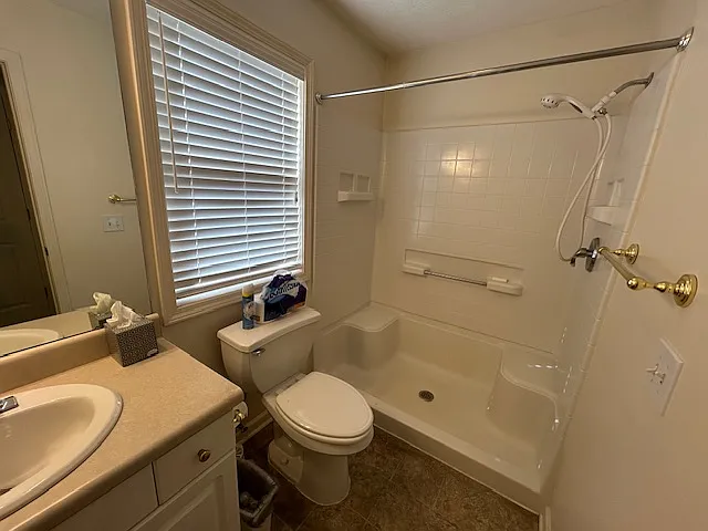 110 Perkins Pl — Photo 10