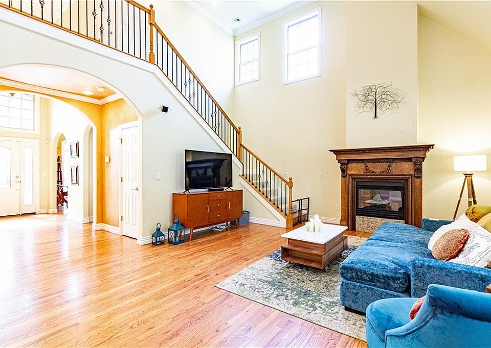 1st image of 2483 N Middleton Way