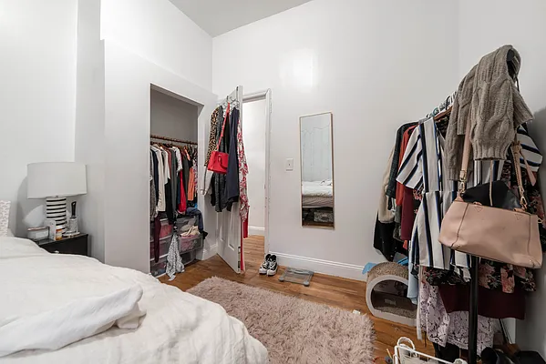 Rented by ATM Realty Service Inc | media 6