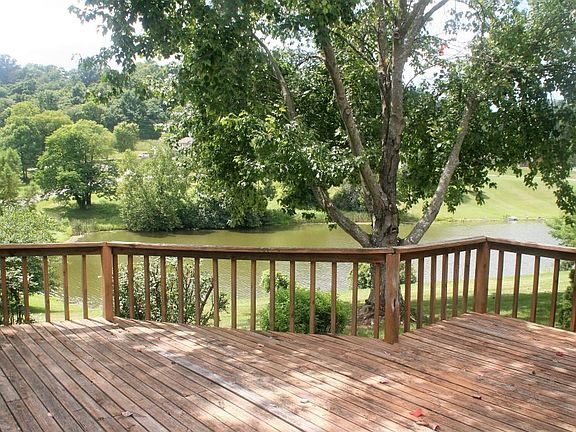 2nd image of 18425 Whispering Woods Dr
