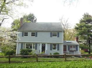 72 Outlook Dr, Lexington, MA 02421