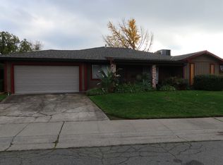 7374 Farm Dale Way, Sacramento, CA 95831