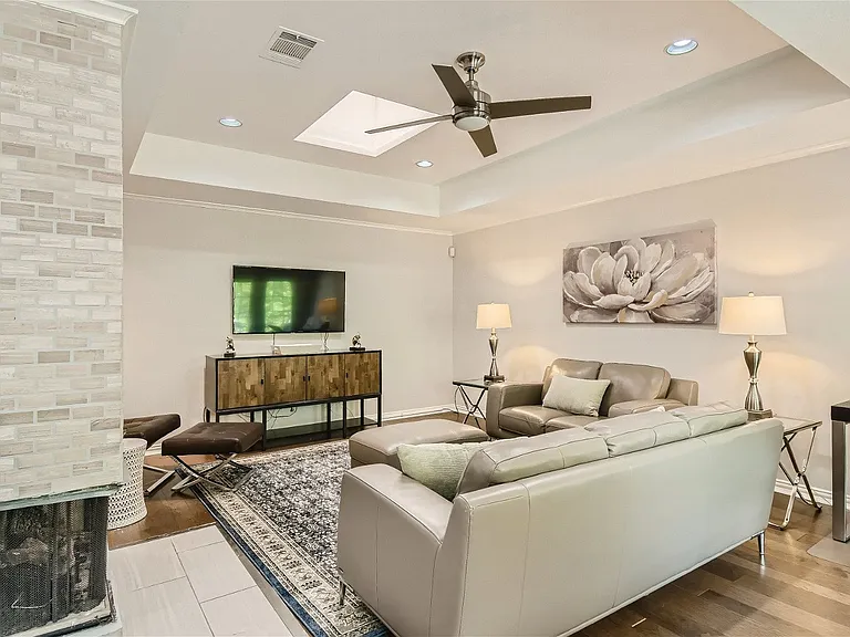 4129 Holland Ave — Photo 32
