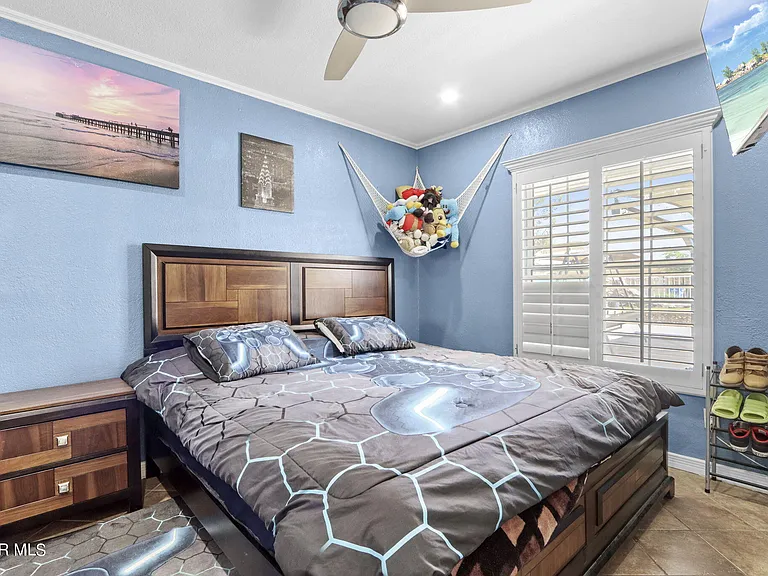 359 Mary Jeanne Ln — Photo 32
