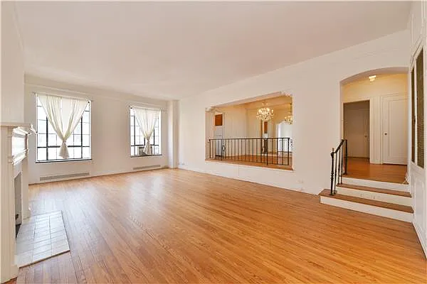 Sold by Nardoni Realty, Inc. | media 13