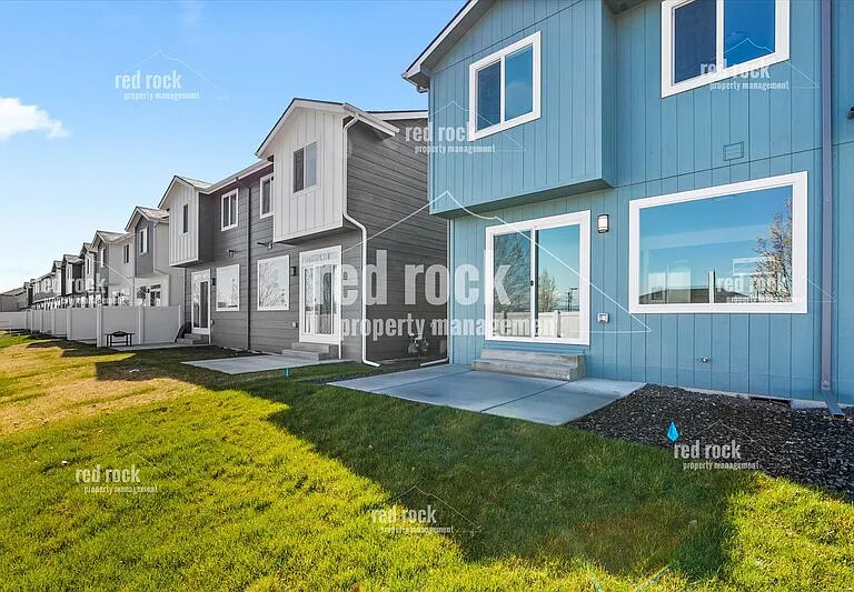 7113 E Pacific Way #2 — Photo 25
