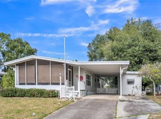 3224 Manatee Rd, Tavares, FL 32778