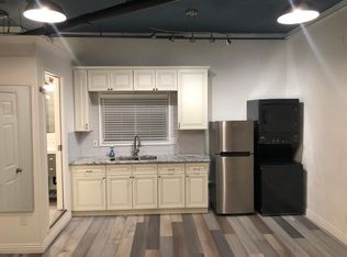 210 30th St #C, Newport Beach, CA 92663
