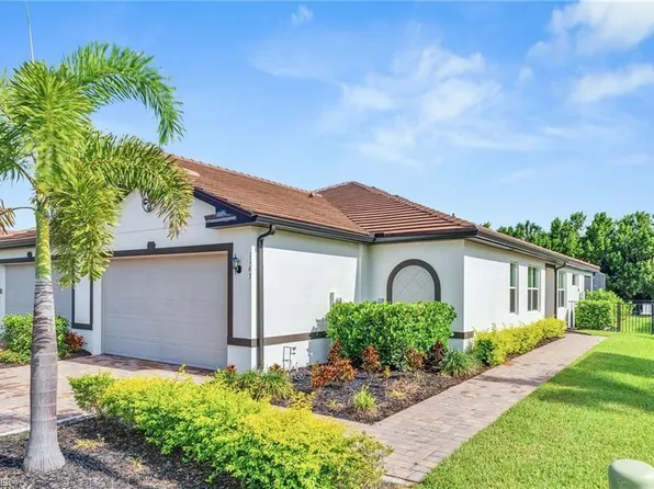 1163 S Town And River Dr, Fort Myers, FL 33919