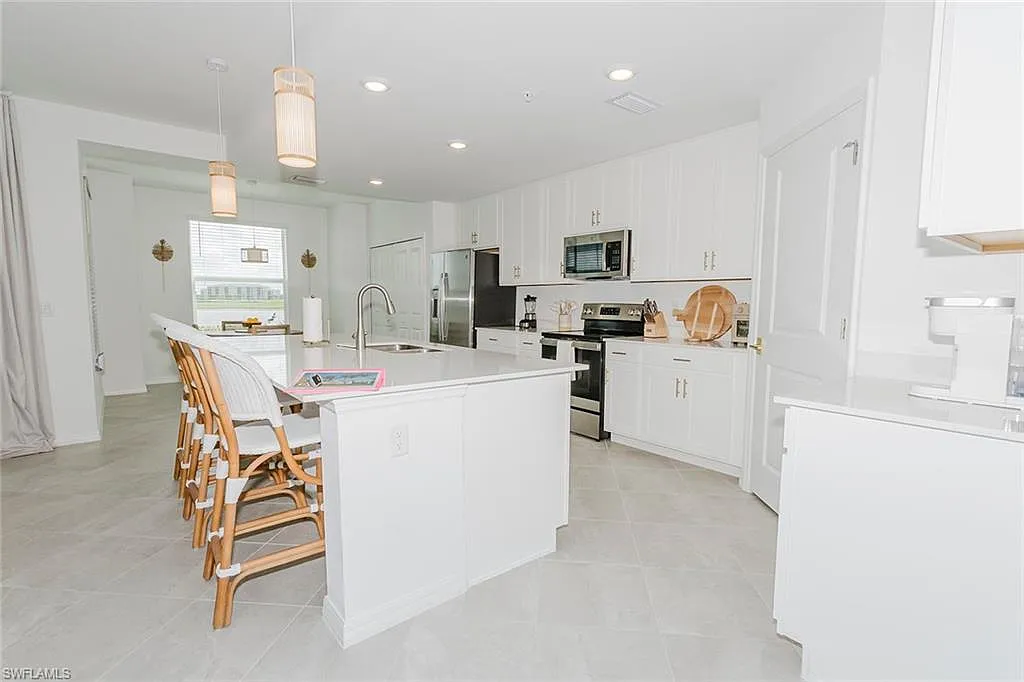 5445 Double Eagle Cir #3013 - The National - Caroso — Photo 2