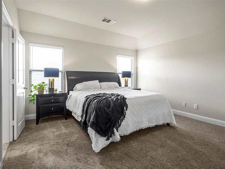 1229 Carinna Dr — Photo 11