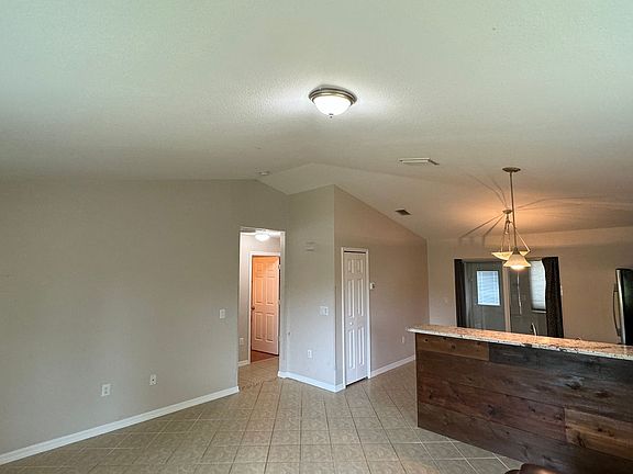 4th image of 119 Espanola Dr #119